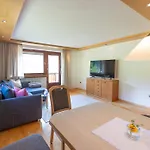 Haus Theresia Ruef Appartement *